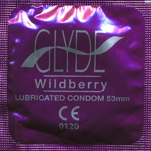 Glyde Ultra «Wildberry» 100 violette Kondome mit Waldfrucht-Aroma, zertifiziert mit der Vegan-Blume