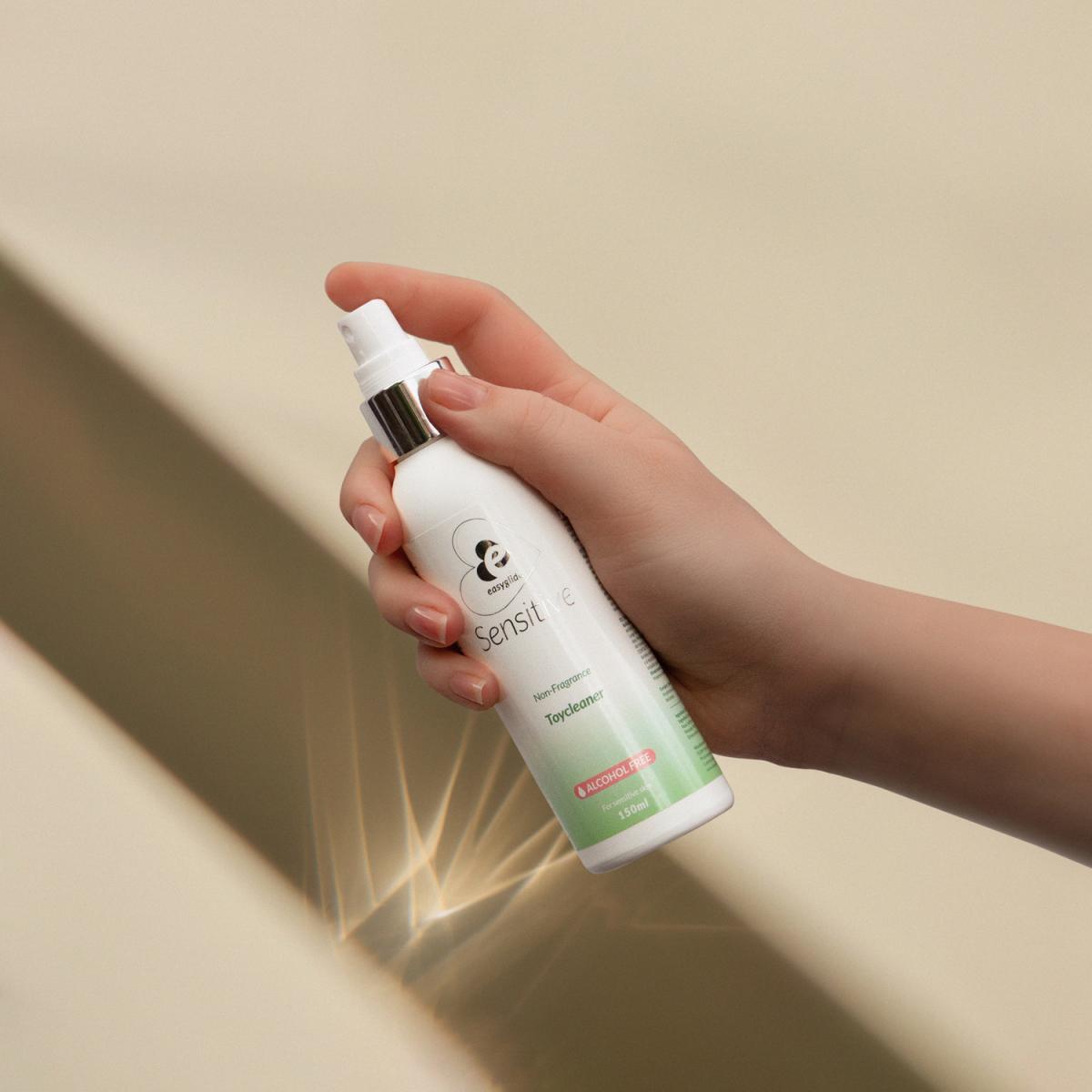EasyGlide Sensitive «Toycleaner» 150ml latex- und silikon-kompatibles Reinigungsmittel für Erotikspielzeug