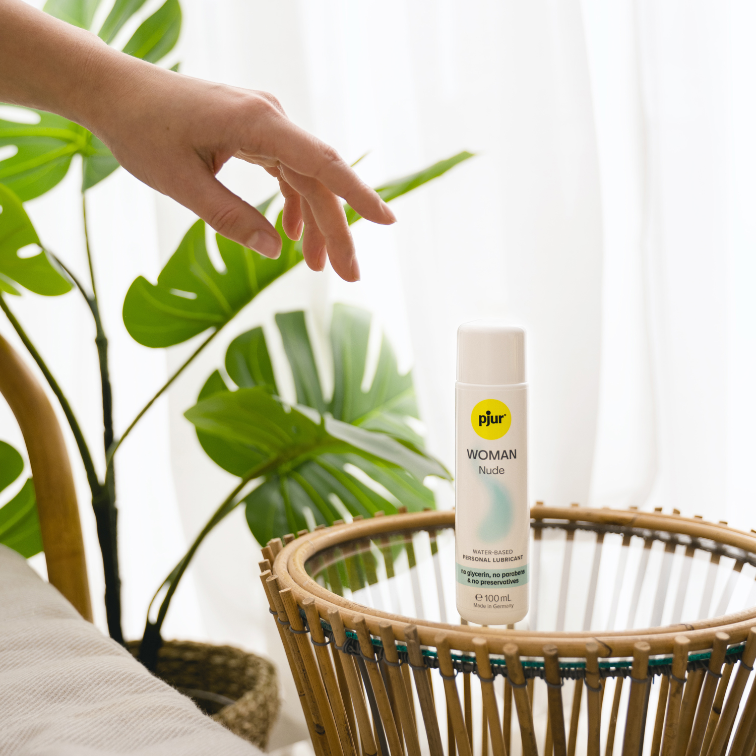 pjur® WOMAN «Nude» 30 ml Gleitgel auf Wasserbasis, ohne Glycerin, Parabene und Konservierungsstoffe, hypoallergen (6)