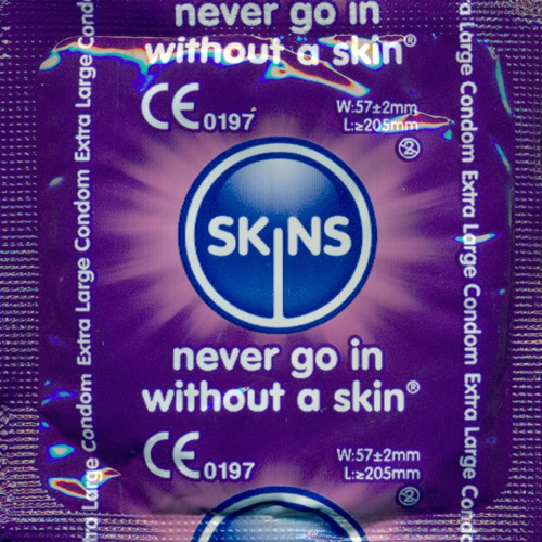 Skins «Extra Large» 12 XXL condoms made of crystal clear latex - without latex smell