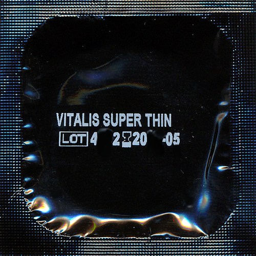 Vitalis PREMIUM «Super Thin» 100 extra thin condoms for a natural feeling, bulk pack