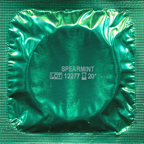 Amor «Spearmint» 100 green condoms with peppermint flavour, maxi pack