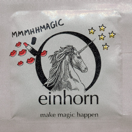 Einhorn Condoms: 7 vegane Kondome in der Chipstüte, Motiv «Penisgegenstände»