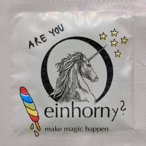 Einhorn Condoms: 7 vegane Kondome in der Chipstüte, Motiv «Penisgegenstände»