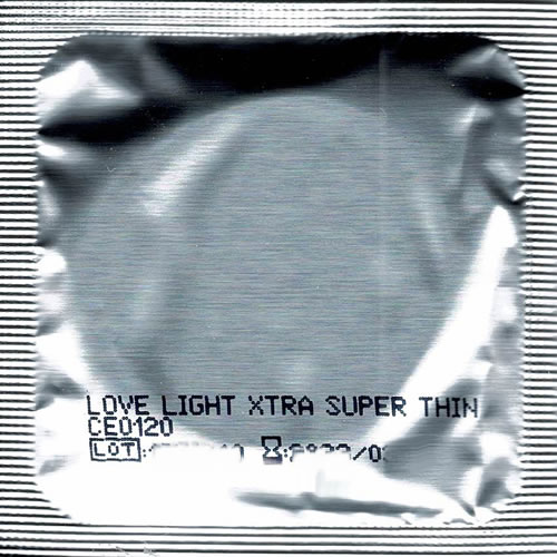 Sugant «Love Light Xtra Super Thin» 3 super thin condoms with only 0.043mm wall thickness
