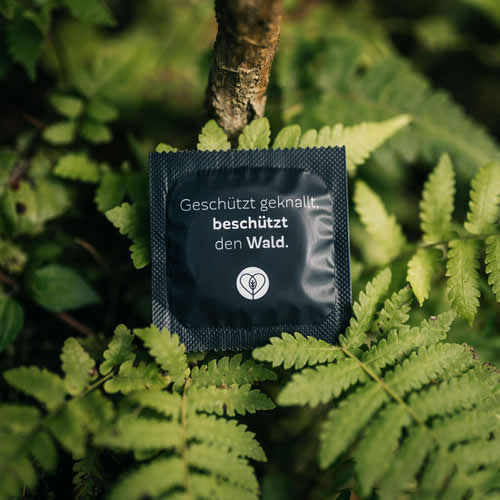 Condoms for climate «ReLeaf» 9 vegan condoms plus a good deed - every condom plants a tree