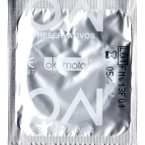 Okamoto ON® «Fun» 6 super thin and flavoured condoms made of SHEERLON® latex