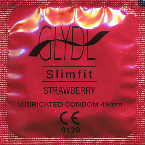 Glyde Ultra «Slimfit Strawberry» 10 tight strawberry condoms, certified with the Vegan Flower