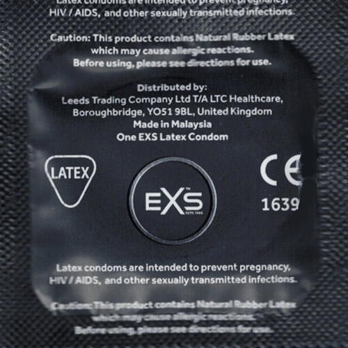 EXS «Snug Fit» Closer Fitting, 100 extra small condoms for a tighter fit, bulk pack